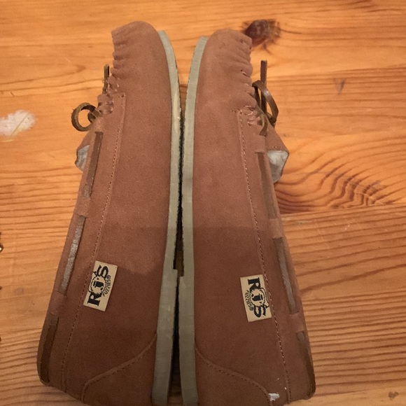 RJs fuzzies moccasins - Picture 4 of 5